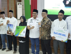 Disalurkan Melalui BAZNAS, Kang DS Berharap Insentif Ustad Ustadzah Bermanfaat dan Berkah