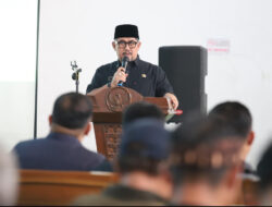 Sosialiasi Arah Kebijakan Penataan Desa, Kepala DPMD Tata Irawan Minta Perangkat Desa Laksanakan Musdes