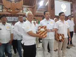 H. Mugi Sudjana Lantik Ketua & Pengurus DPD Ormas BBC Kota Bandung Periode 2024–2029