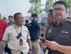 Satpol PP Kabupaten Bandung Laksanakan Operasi Gabungan Penertiban Reklame Tidak Berizin