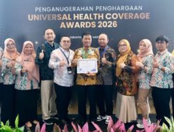 Wujudkan Proteksi Kesehatan Paripurna, Kota Cirebon Raih Penghargaan Nasional UHC Awards 2026