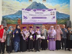 Wisuda Sekolah Lansia Salimah,Berdayakan Lansia Berperan Aktif dan Produktif