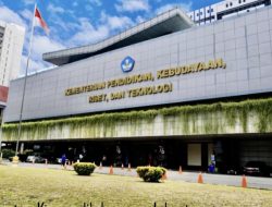 Kemendikdasmen Alokasikan Rp14 Triliun untuk Guru Non-ASN pada 2026