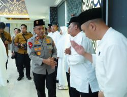 Kapolda Jabar Lepas 120 Calon Jamaah Haji Keluarga Besar Polda Jabar