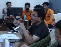 Pemkot Cirebon Siapkan Trash Barrier untuk Atasi Sampah Sungai dan Cegah Banjir