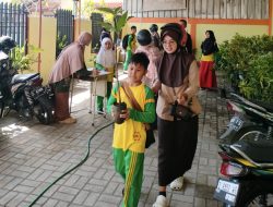 Gerakan Satu Siswa Satu Tanaman, BPDAS Cimanuk Citanduy Suplai 500 Bibit Buah ke SD Al Ilham